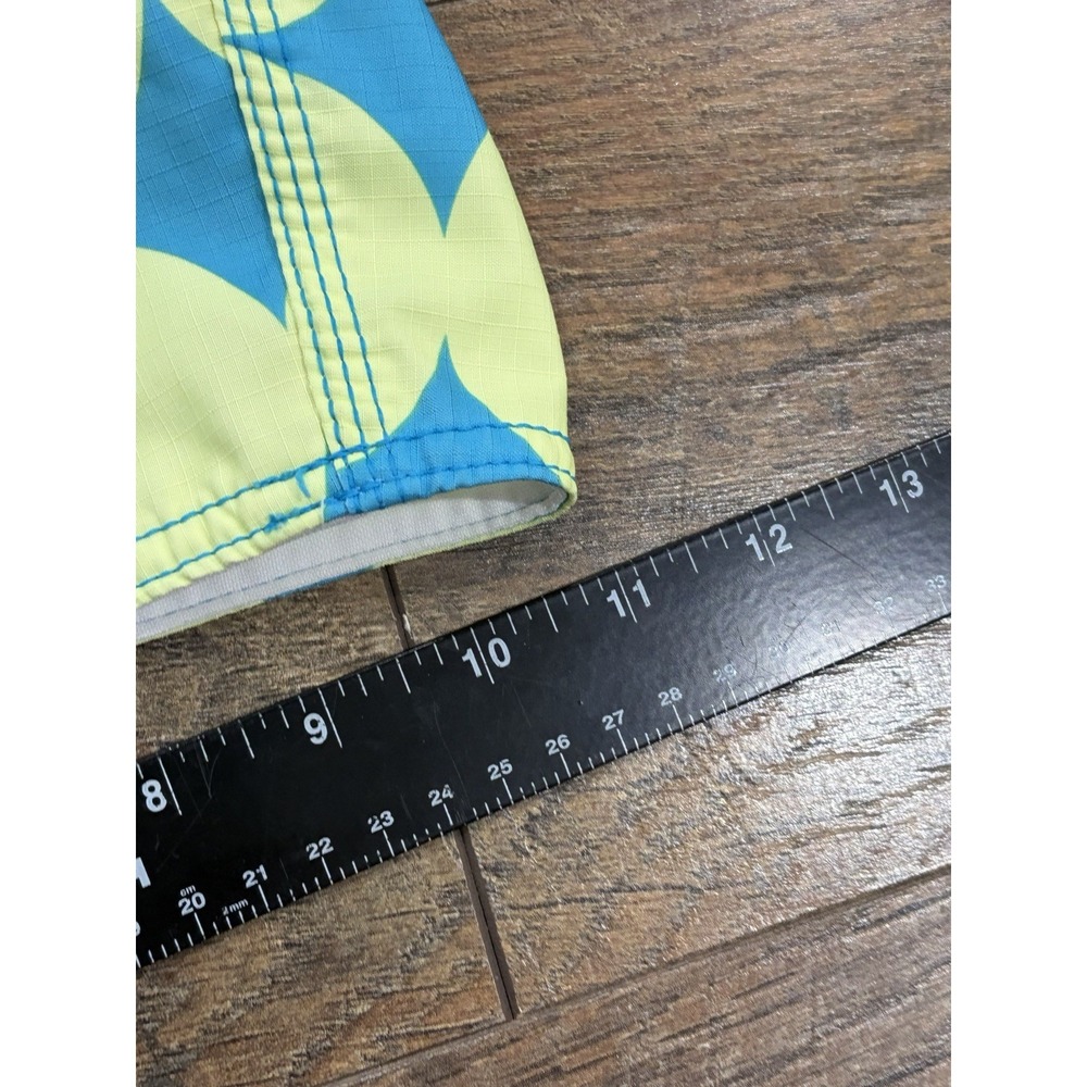 Vintage Y2k Quiksilver Diamond Colorblock AOP Graphic Board Shorts 34 Surfwear - Picture 12 of 12